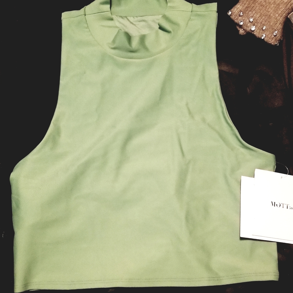 MOTT 50 // High-Neck Technical Performance Crop- Mint Green